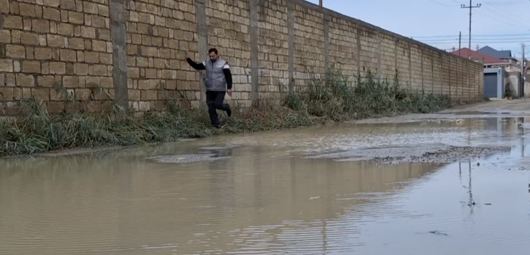 Binəqədi yağışdan sonra, foto: Meydan TV