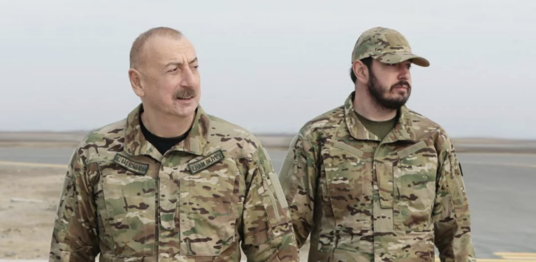 İlham Əliyev oğlu ilə, foto: president.az