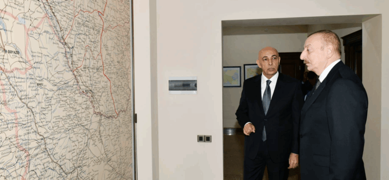 İlham Əliyev QAİ binasında, foto: president.az