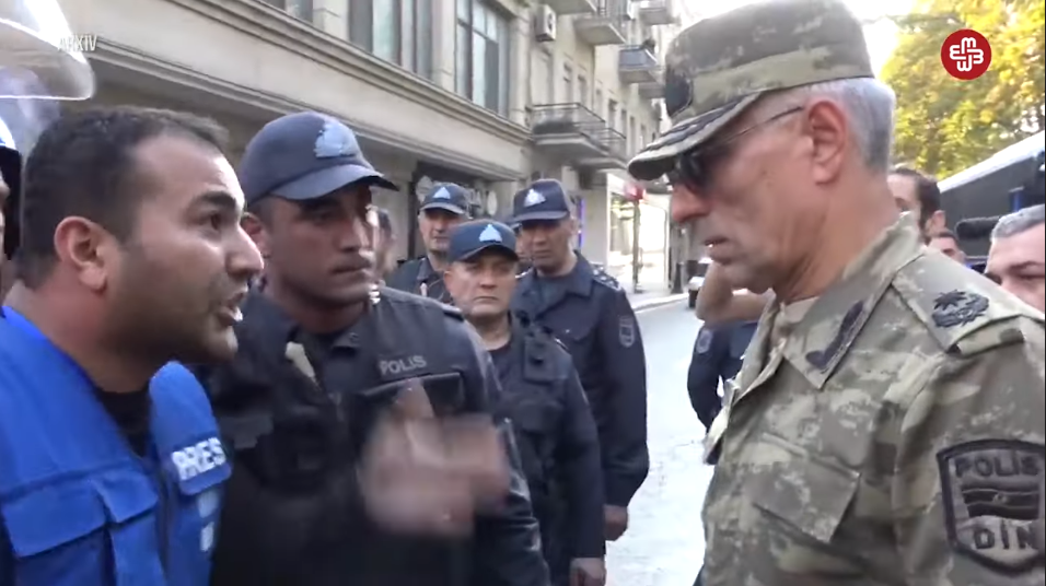 19 oktyabr mitinqində polisin hədəfinə çevrilən jurnalistlər