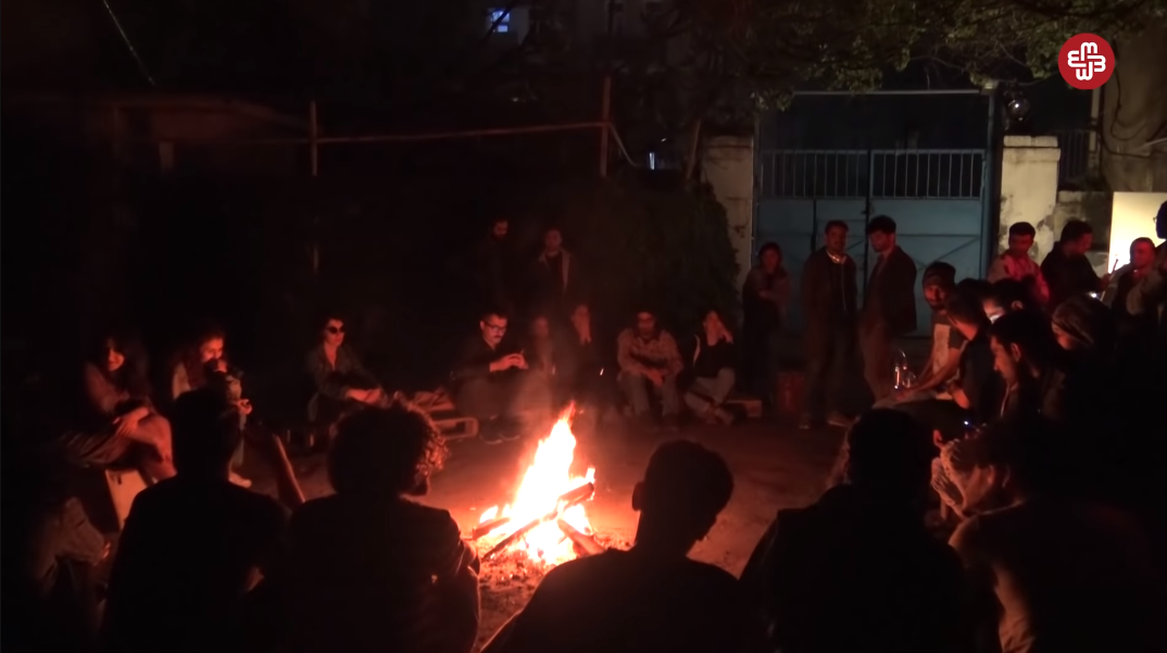 “İnsanlar birlik olanda bütün divarları aşa bilərlər”