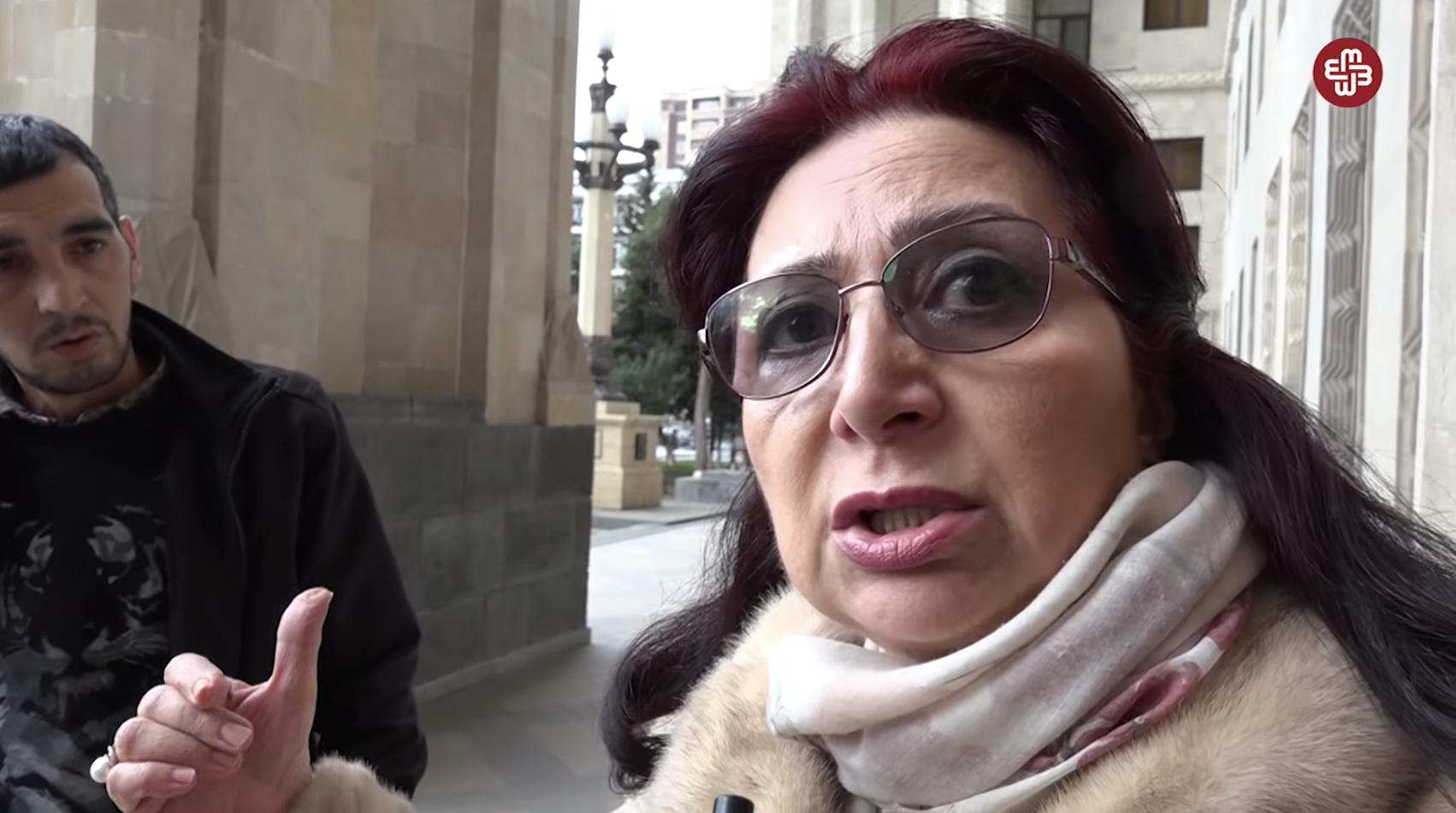 Namizədlə görüşə gələn: “Mən JEK işçisiyəm, məni göndəriblər”