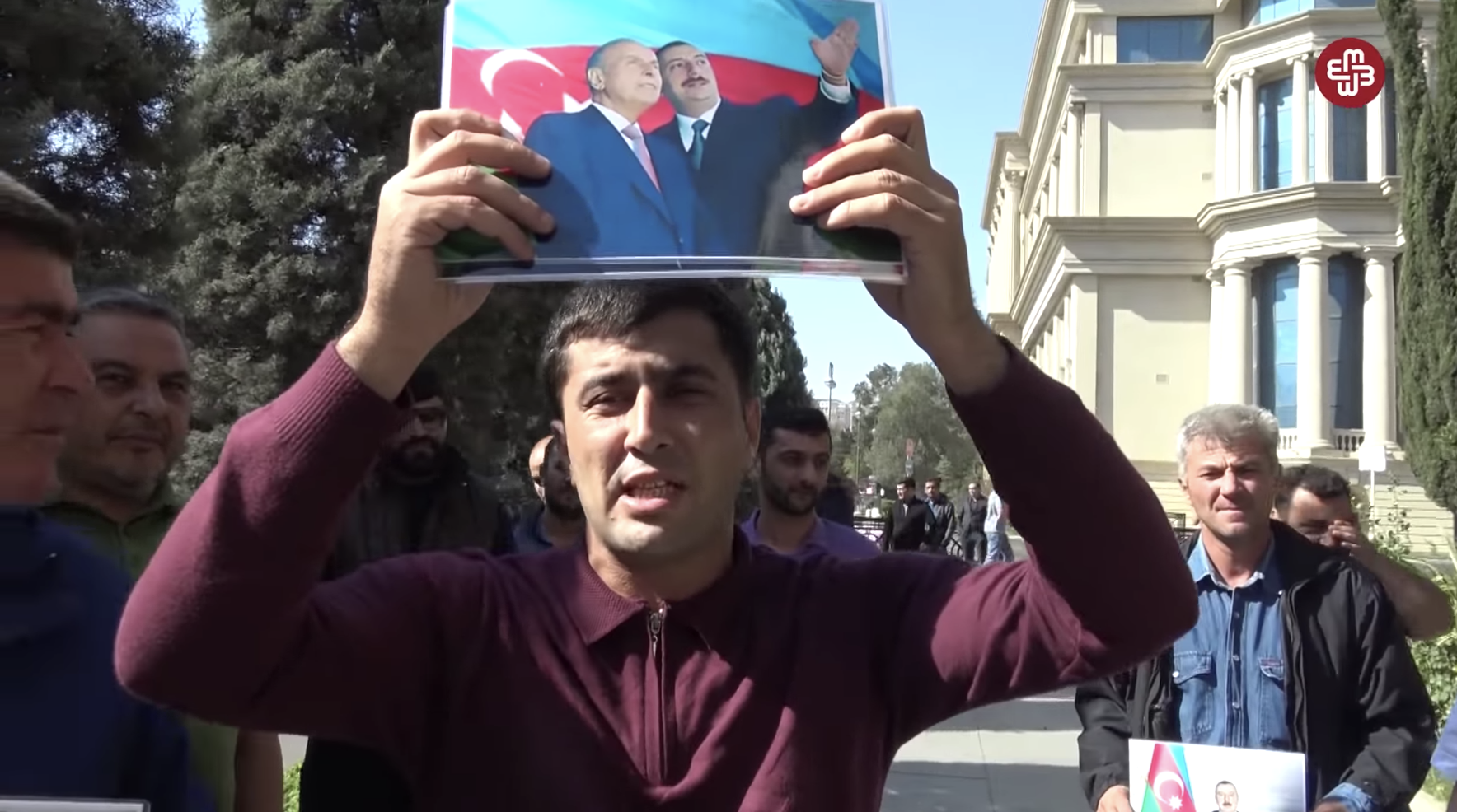 Ədliyyə Nazirliyi qarşısında aksiya