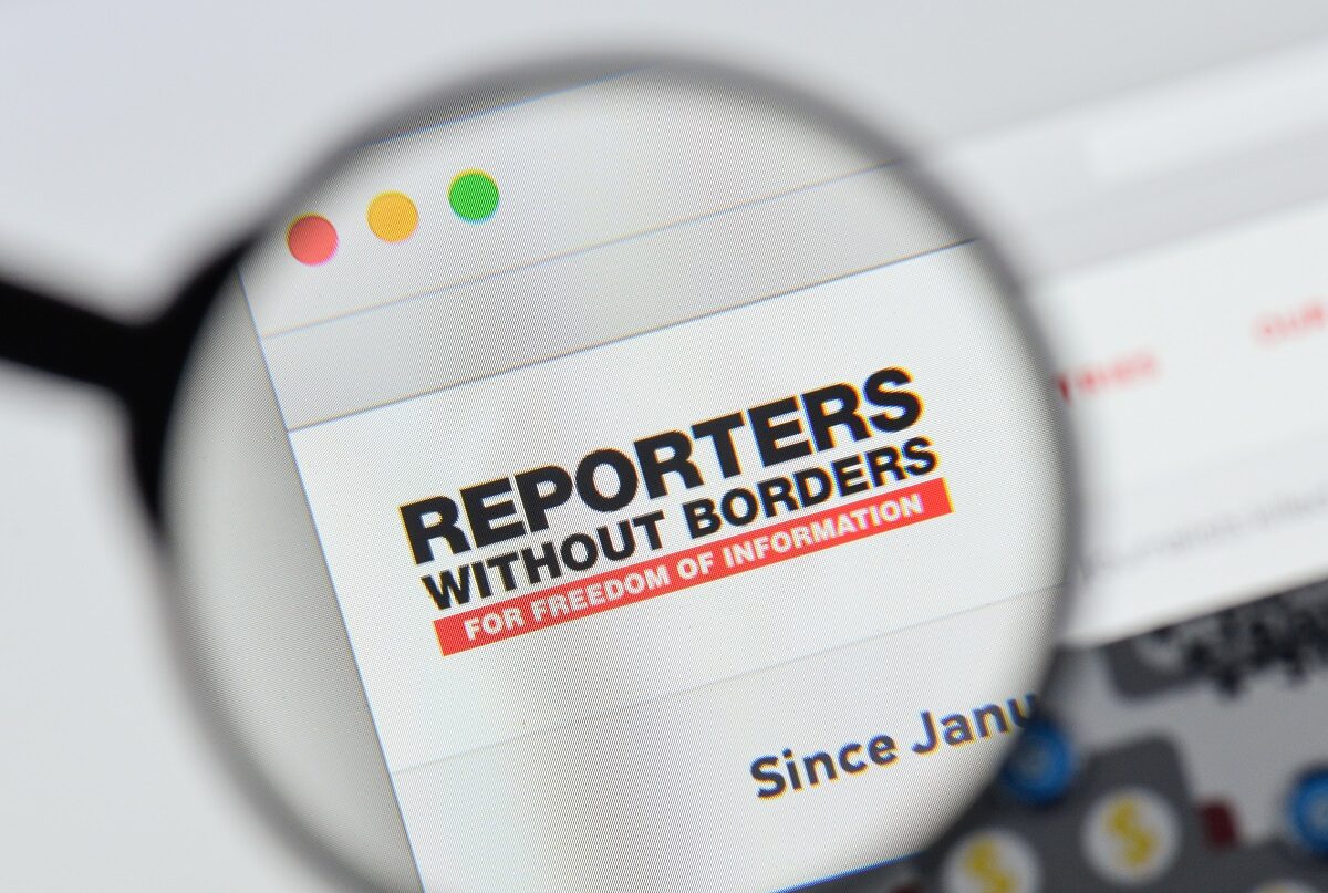 Репортеры без границ