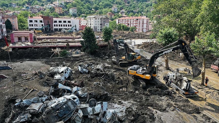 Türkiyədə daşqınlarda ölənlərin sayı 70-ə çatıb