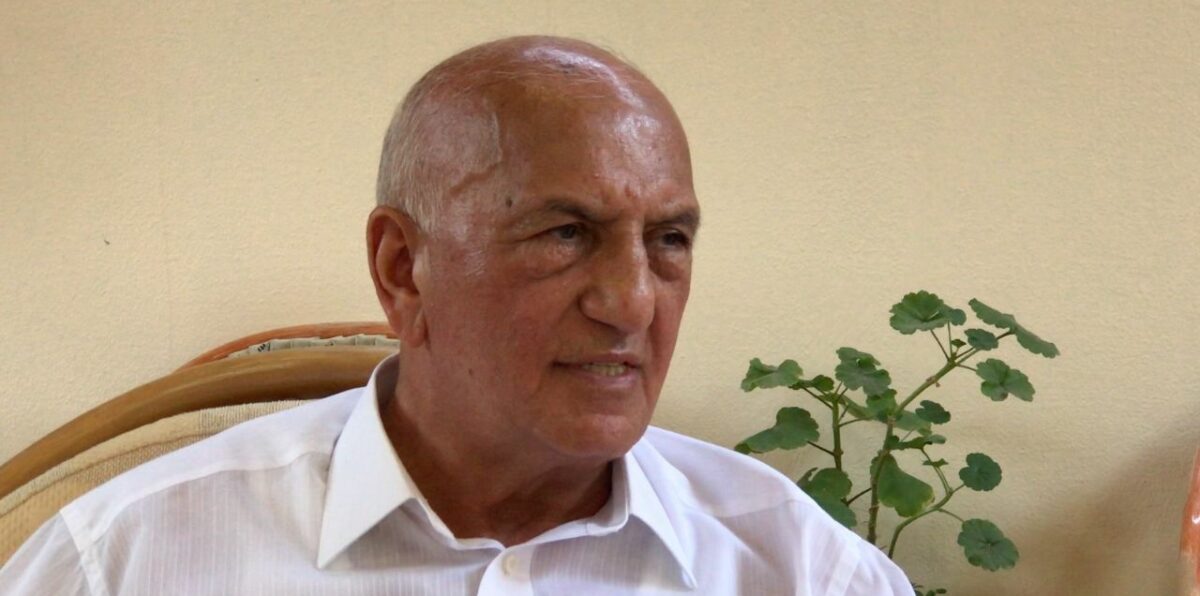 Əli İnsanov